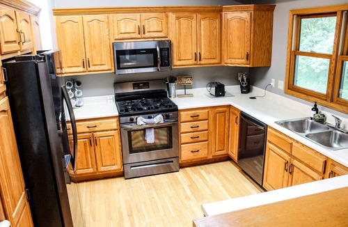The Galena Territory House | Beautiful, relaxing 3 BR, 6 beds and 2.5 bath close to all Galena has to offer.