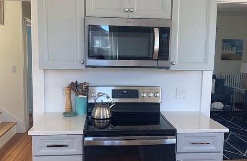 Top of the Hill House | Beautifully home in Newport RI. Five star ratings in all previous rentals.