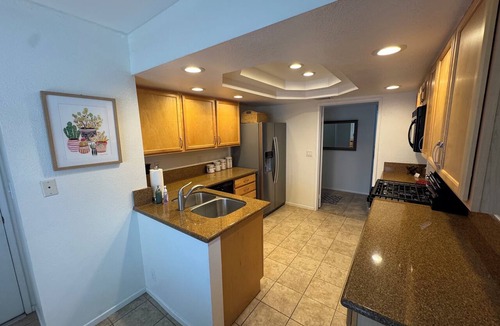 Cathedral City Condo | Beautifully renovated condo on the golf course