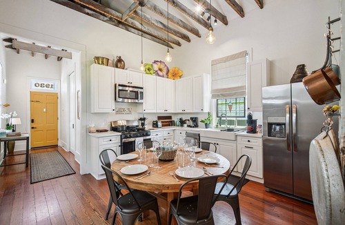Faubourg Marigny House | Beautifully renovated 3BR house, off street parking in the Marigny Triangle