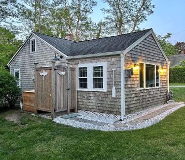 Orleans House | Bed, Splash Beyond – Coastal Comfort Awaits