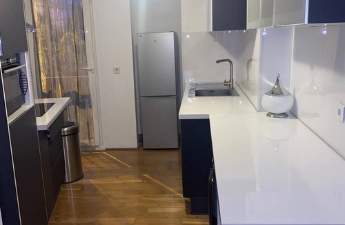 Vanves Apartment | Bel Appartement 51 m2 Climatisé Vanves à 1 Station de Métro de Paris 14 et 15eme