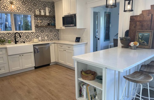 Hope House | Bell Cottage - Charm, Comfort, Ease