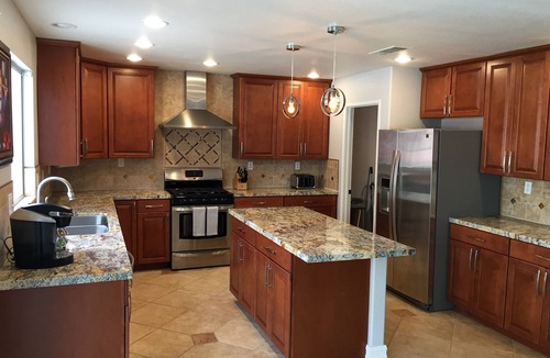 Temecula House | Bell Rock Retreat, Near Temecula Wine-Country, w/Pool & Spa