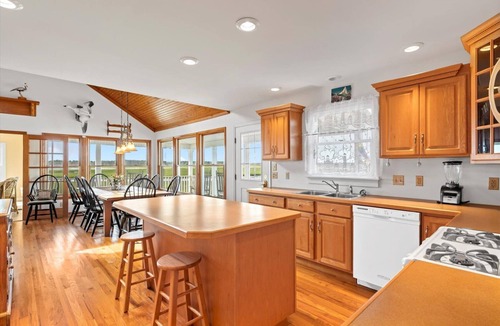 Chincoteague House | Belle Vue by Seaside Vacations & Sales