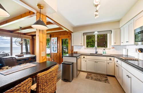 Jacksonport House | Best Door County Sand Beach! - Few Fall Dates and Booking Now for 2027!