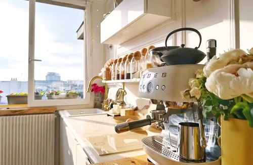 Les Iles Apartment | Best location - Île St Louis Marais Notre Dame