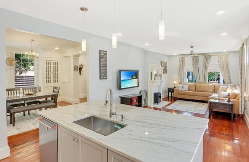 Milan House | Best of the Big Easy Arts and Crafts Uptown Home