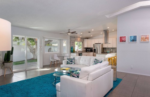 Chino Canyon House | Best Views! Golden Girls themed House. Pool and Spa!