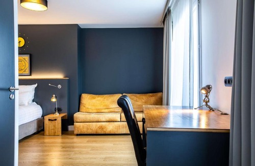 Bois-Colombes Hotel | Best Western Plus Suitcase Paris La Défense
