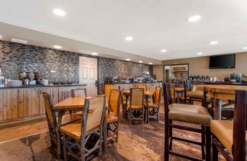 Detroit Lakes Hotel | Best Western Premier The Lodge on Lake Detroit
