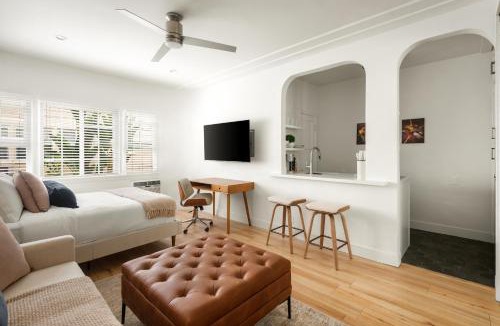 Miracle Mile Hotel | Beverly Grove Hotel