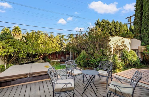 Beverly Hills House | Beverly Hills Main House 3BR Hot Tub