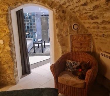 Follainville-Dennemont House | Bienvenue à La Parenthèse
