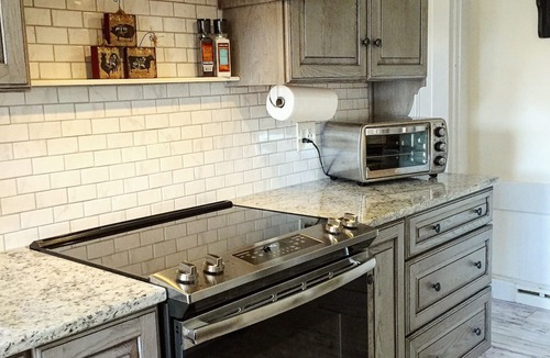 Refton House | BIG summer discount July 24- 31 with 1 FREE night. Refreshing pool 4BR 3.5 baths
