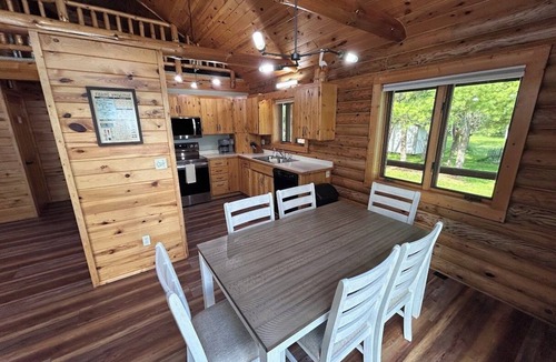 Pillager Cabin | Bigfoot's Bungalow on Beautiful Lake Placid