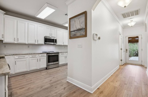 St. Martin House | Biloxi Waterfront House With A View/Downtown Biloxi, Ocean Springs & Keesler