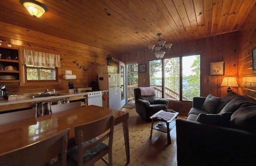 Grand Marais Cabin | Birds Nest at Devil Track Lake Cabins-New Listing!