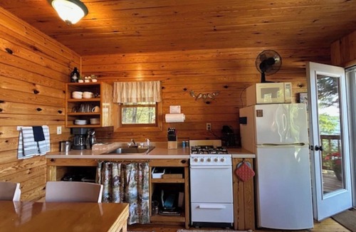 Grand Marais Cabin | Birds Nest at Devil Track Lake Cabins-New Listing!