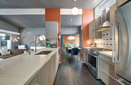 Desert Park Estates House | Biskra by AvantStay | Classic Palm Springs Getaway W/Outdoor Living & Pool!