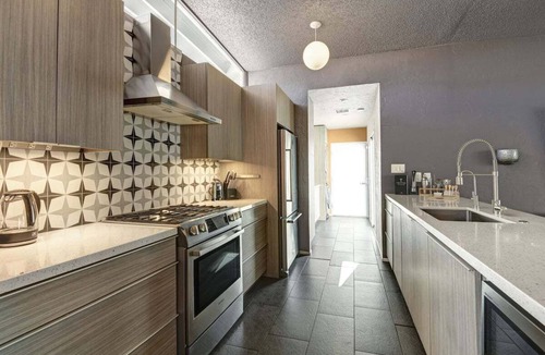 Desert Park Estates House | Biskra by AvantStay | Classic Palm Springs Getaway W/Outdoor Living & Pool!