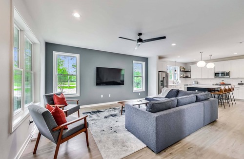 Zenda House | Black Point House: Spacious 4BR lake retreat in Lake Geneva, perfect for family gatherings.