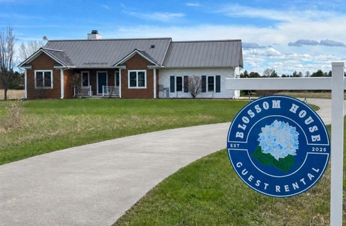 Baileys Harbor House | Blossom House- Private 5-Acre Door County Retreat