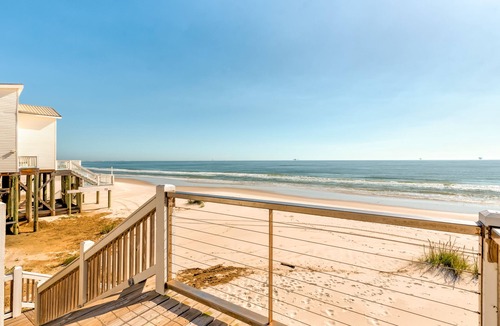 Dauphin Island House | Blue Tide | Gulf Front | Nightly August stays