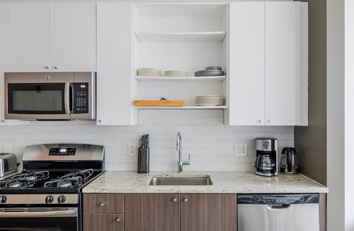 East Cambridge Apartment | Blueground | East Cambridge, pool, nr Charles River