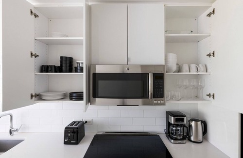 West Fens Apartment | Blueground | Fenway–Kenmore, rooftop, nr Fenway Park