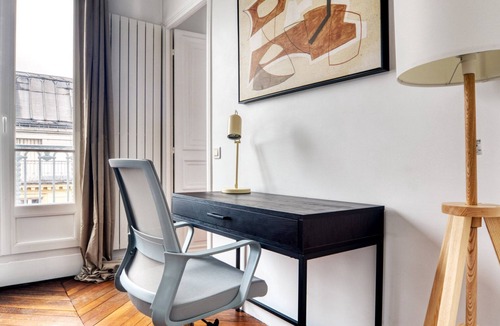 Saint-Vincent-de-Paul Apartment | Blueground | Le Marais, elev, nr Rambuteau St