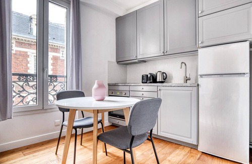 Quartier de la Plaine-de-Monceaux Apartment | Blueground | Monceau, furnished, near park