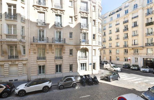 Passy Apartment | Blueground | Passy, view, nr Trocadéro