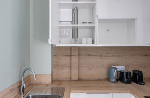 Quartier de Rochechouart Apartment | Blueground | Pigalle, nr shopping & festive area