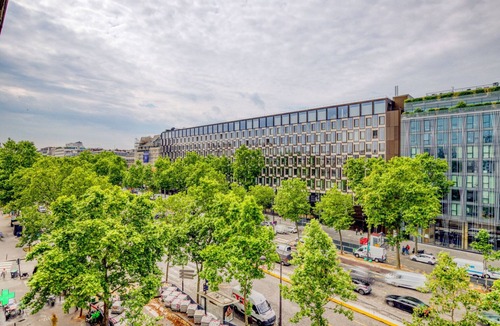 Ternes Apartment | Blueground | Porte Maillot, nr Arc de Triomphe