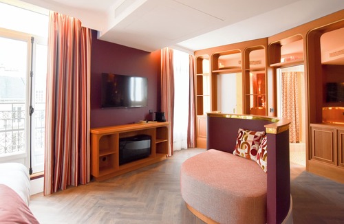 Quartier des Grandes-Carrieres Hotel | BOHEM Sacré Coeur