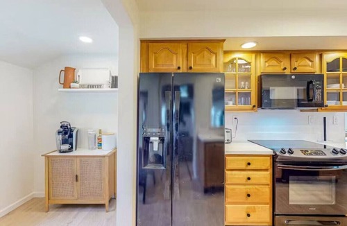 Earlville House | Bohemia River Retreat, a Cecil Co. gem!