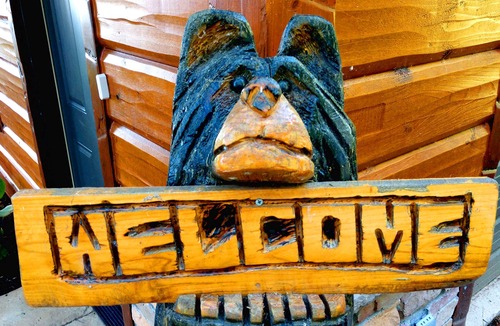 Luck Cabin | BOOKING END AUG+LBR DAY-Northwds Upscale Charmng Lakefrt Bone Lk-4 Bedrm-Game Rm