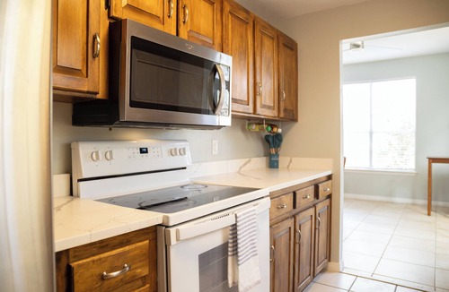 Ocean Springs House | Booth Circle Retreat - near downtown Ocean Springs & beaches