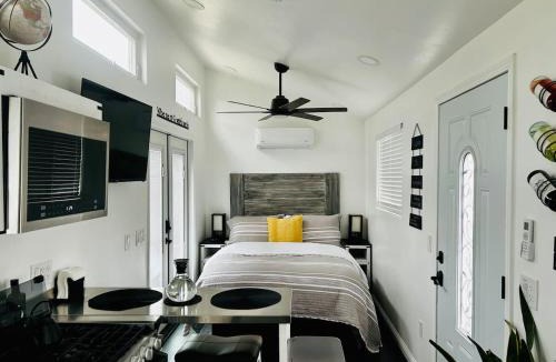 Templeton House | Boutique Tiny in Templeton Modern Wine Country