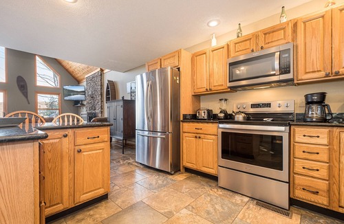 Mountainside House | Boxer Overlook | Lake Views, Hot Tub, Pet Friendly, Mountainside