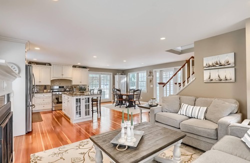 West Falmouth House | BRAND NEW LISTING! 5BD Home-A/C, Screen Porch, Close to Shining Sea Bikeway