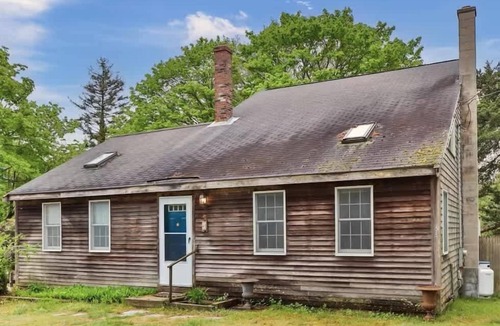 Brewster House | Brewster Retreat Near Bay Beaches & Dining
