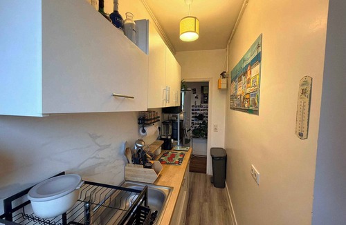 Bois-Colombes Apartment | Bright apartment in the heart of the city