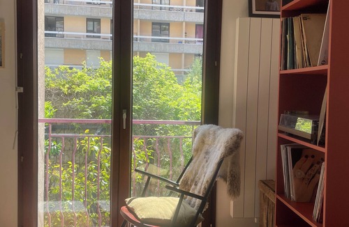 Combat Apartment | Bright Family Apartment with a Terrace - Canal Saint-Martin/Buttes Chaumont