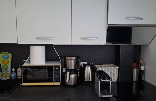Parc-de-Montsouris Apartment | Bright studio/loft in Montsouris, Paris 14th district