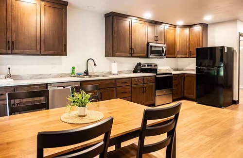Brillion Apartment | Brillion 2‑Bedroom Suite w/Full Kitchen Near Ariens – Unit #1