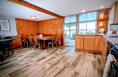 Wautoma House | Bring the entire Family to Silver Lake!