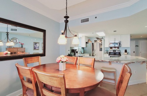 Fort Morgan Condo | Bristol 1510 Corner Condo-King/King/Queen/Sofa Sleeper Sweeping Gulf Views-WIFI