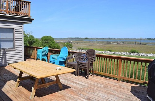 Deep Hole House | Brittany-Private Deep Water Pier & Boat Dock